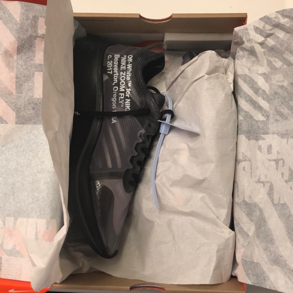 “Off-White” The 10: Nike Zoom Fly